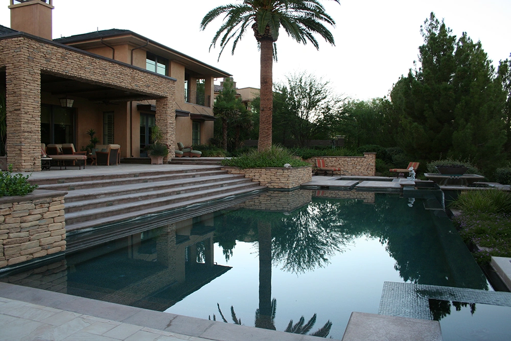 Gallery - Watters Aquatech Pool & Spa A house with a nice swimming pool - Watters Aquatech